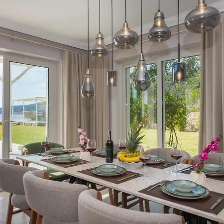 Villa Beachfront Sari With Private Swimming Pool Kalkan