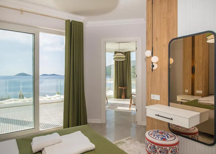 Beachfront Sari With Private Swimming Pool Вилла