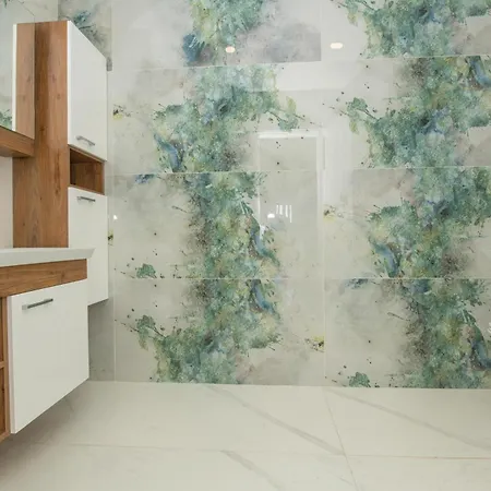 Beachfront Sari With Private Swimming Pool * 칼칸