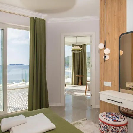 Beachfront Sari With Private Swimming Pool 빌라