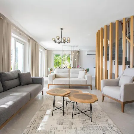 Villa Beachfront Sari With Private Swimming Pool Kalkan