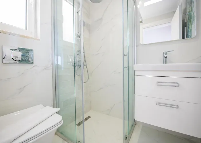 Villa Beachfront Sari Wıth Private Swimming Pool Kalkan